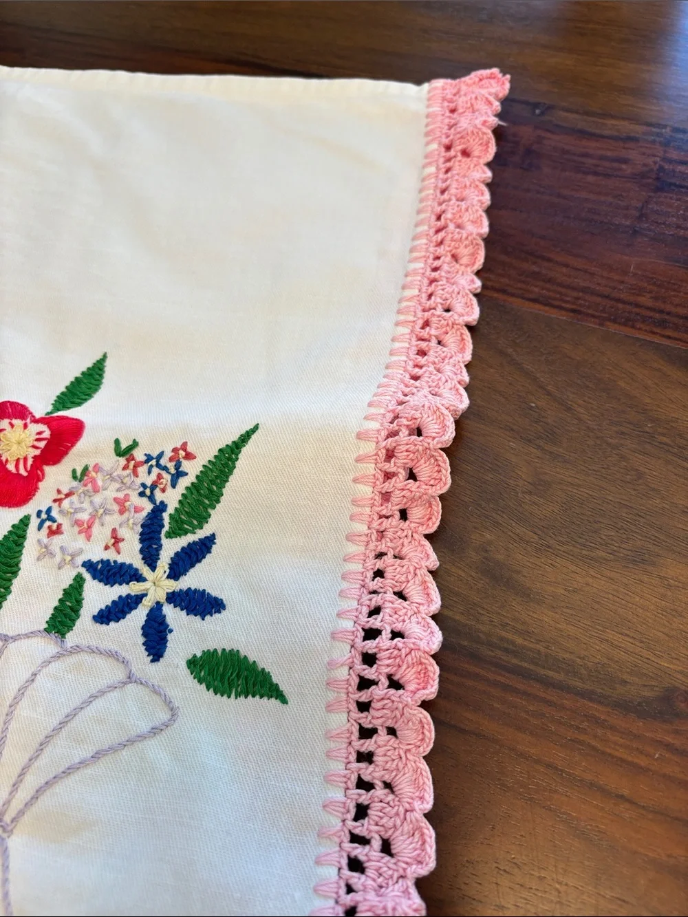 Embroidered Floral Linen Runner with Pink Crochet Trim- Fabulous!